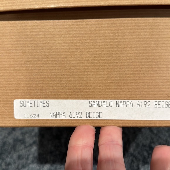 Christian Louboutin, size 40, Sometimes, Sandalo Nappa 6192 Beige W/Box - Picture 6 of 11